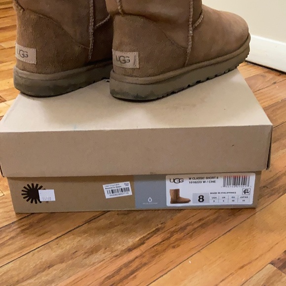 Classic Ugg Short II Chestnut Size 8 - Picture 2 of 7